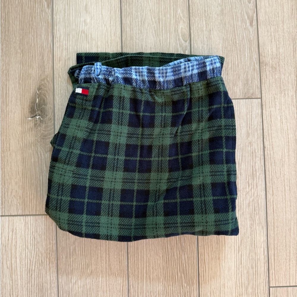 Tommy Hilfiger Blue and Green Plaid Sleepwear